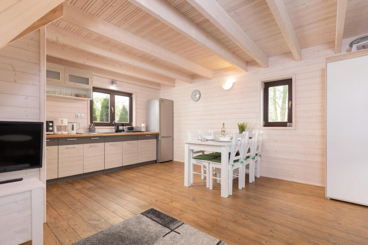 Strzezenice Domek Wakacyjny By Noclegi Renters Εξωτερικό φωτογραφία